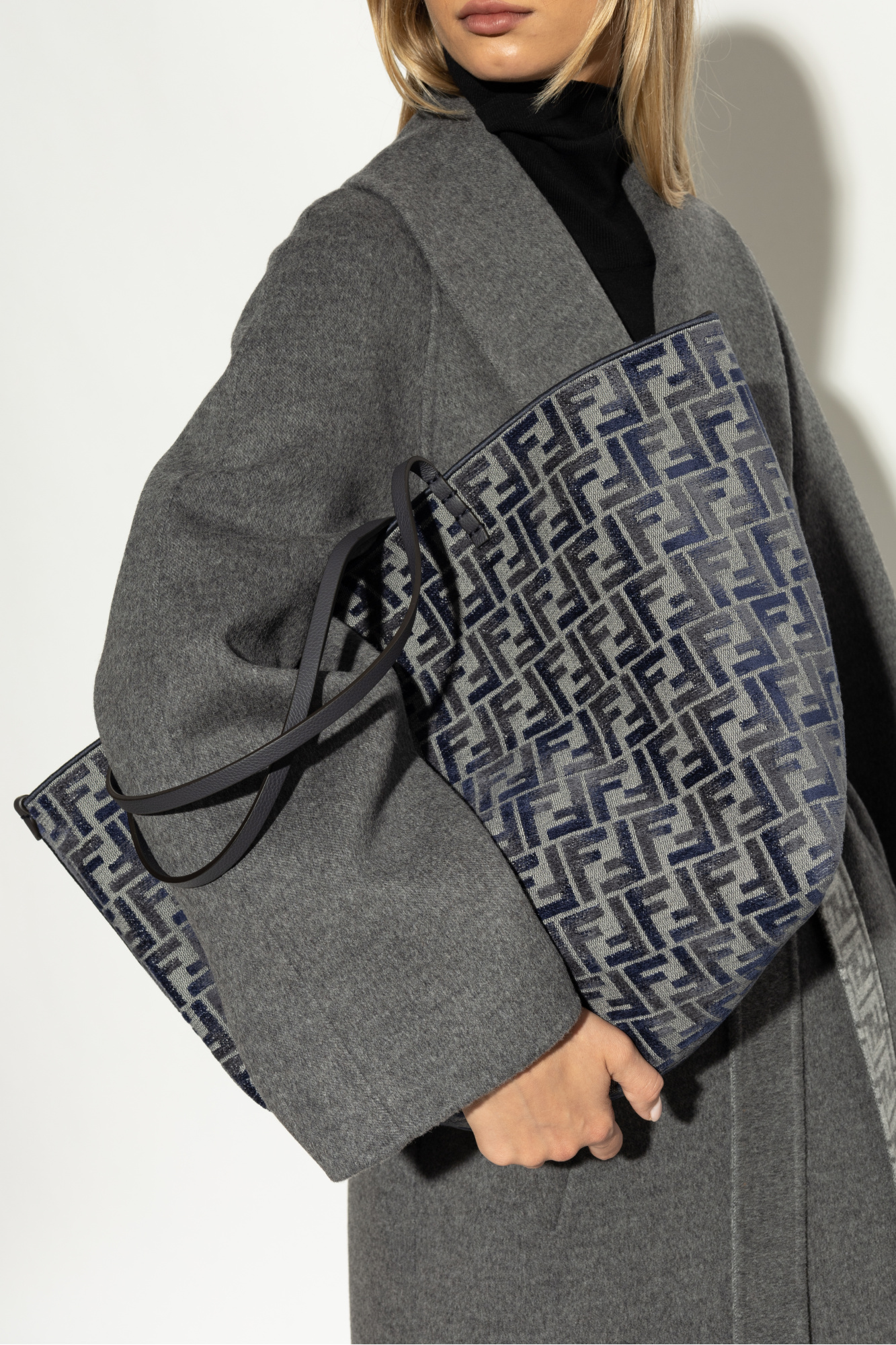 ■FENDI■ Large Roll Reversible Shopper Bag Dove Grey 8BH425 Roll Large Fabric Gray | Fendi